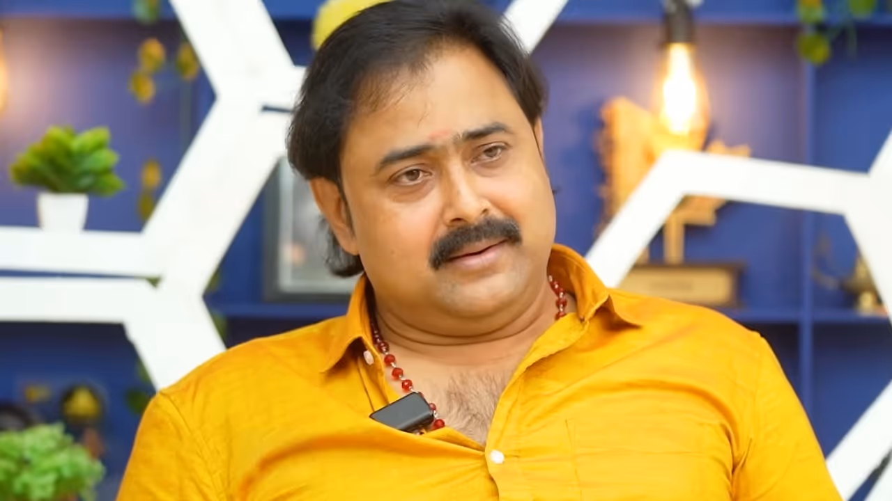 ഒരു ബാഗ് നിറയെ മരുന്നുമായാണ് ഷൂട്ടിന് പോകുന്നത്.രാവിലെ 6.30 മുതൽ രാത്രി 11 വരെ മരുന്നുകള്‍; നടന്‍ കിഷോര്‍ പീതാംബരന്‍